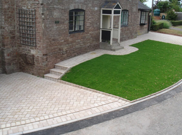 Turf Lawn Installers Newbury